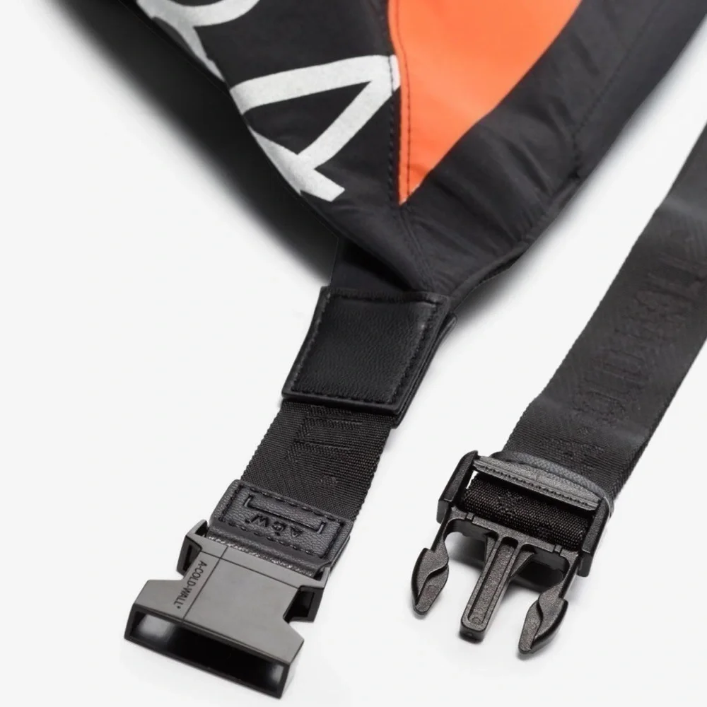 A-COLD-WALL Stria logo messenger bag black Orange